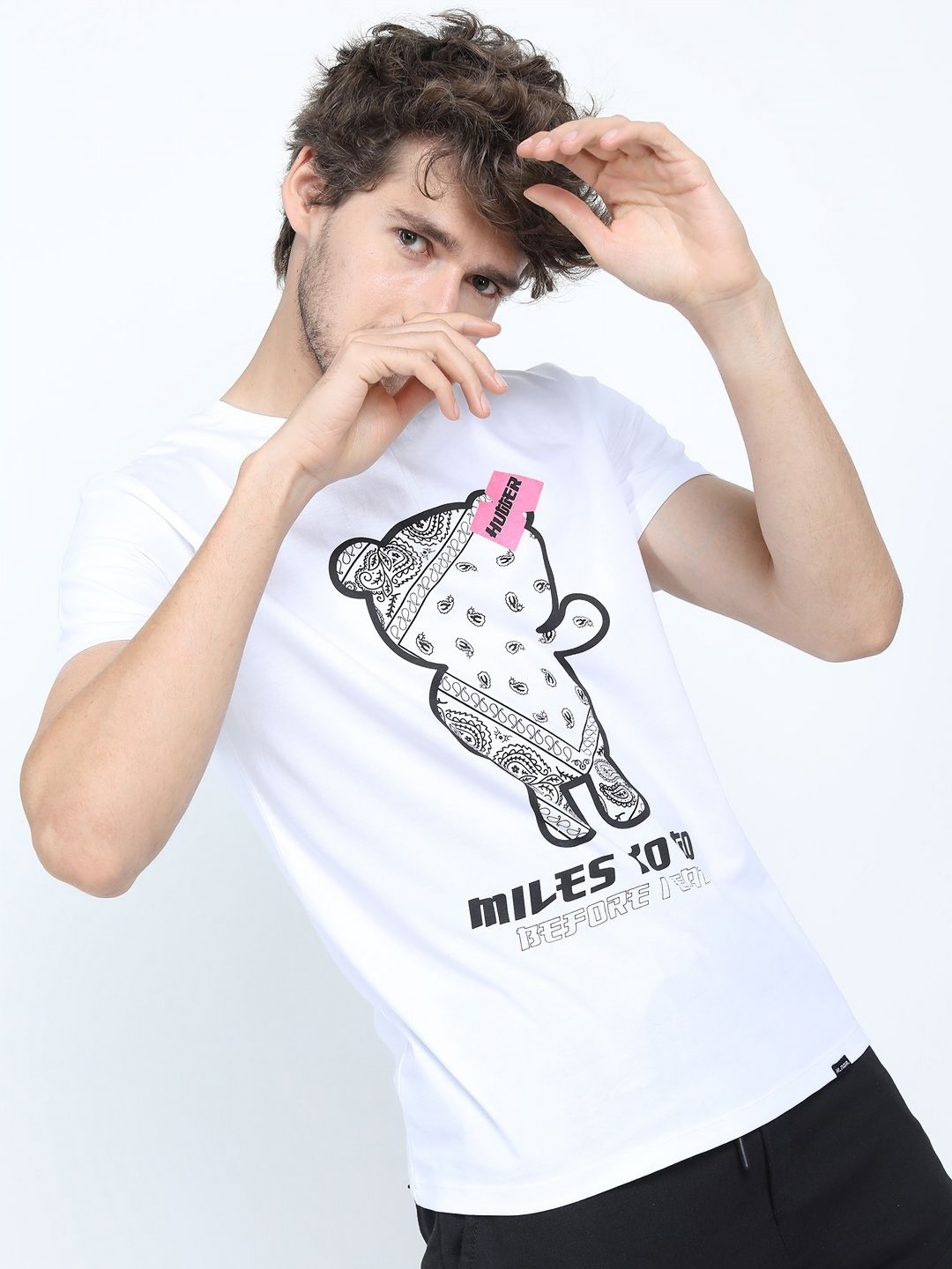 

HIGHLANDER Men Graphic Printed Round Neck Cotton Slim Fit T-shirt, White