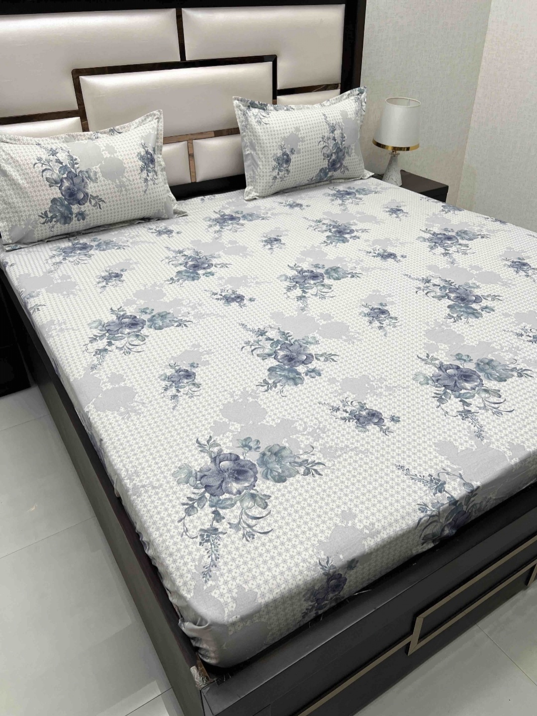

Pure Decor Velar Fur Sib Blue Printed 400 TC Pure Cotton Super King Bedsheet Set