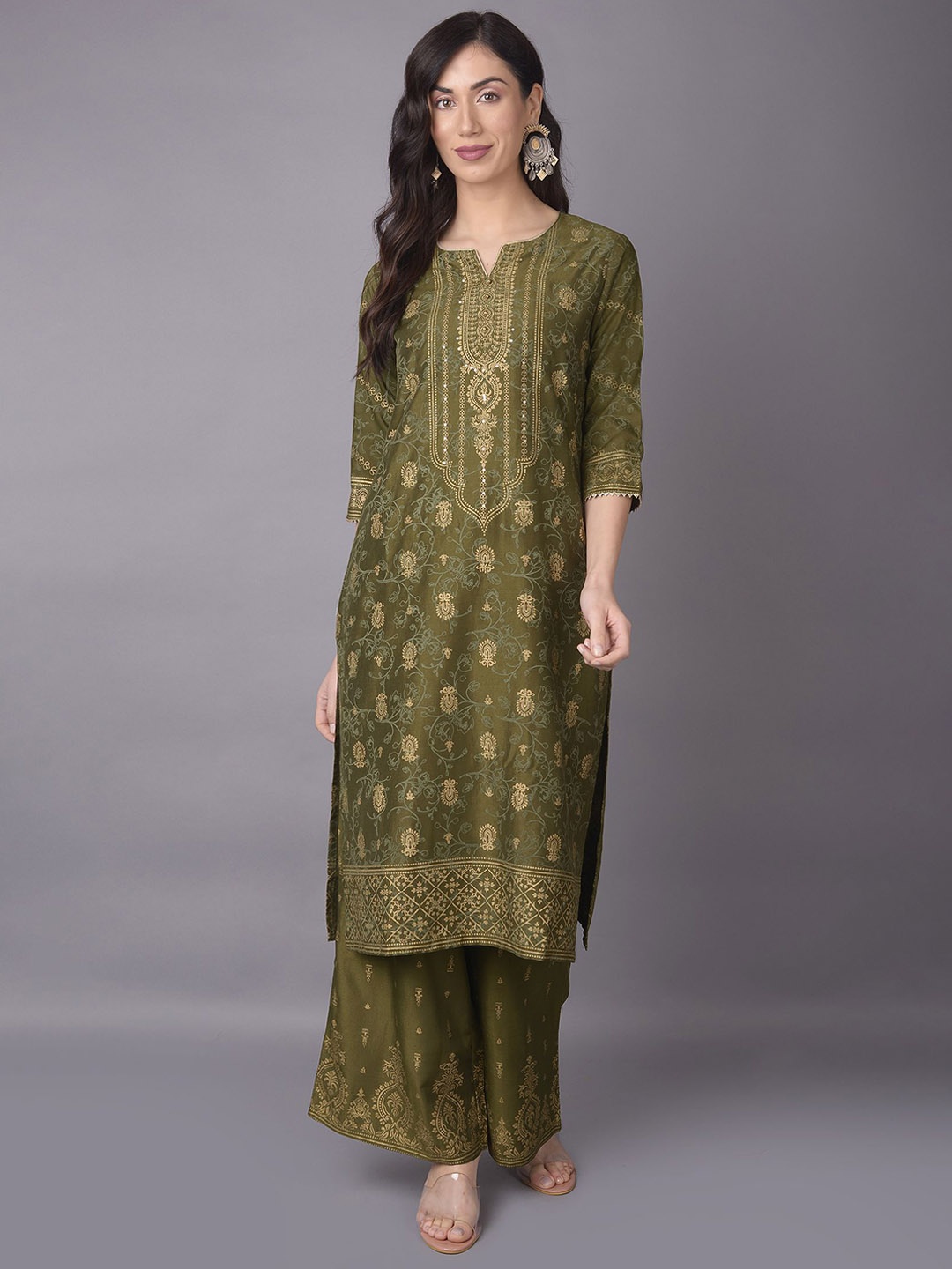 

Shree Ethnic Motifs Embellished Notch Neck Sequinned Kurta With Palazzos, Olive