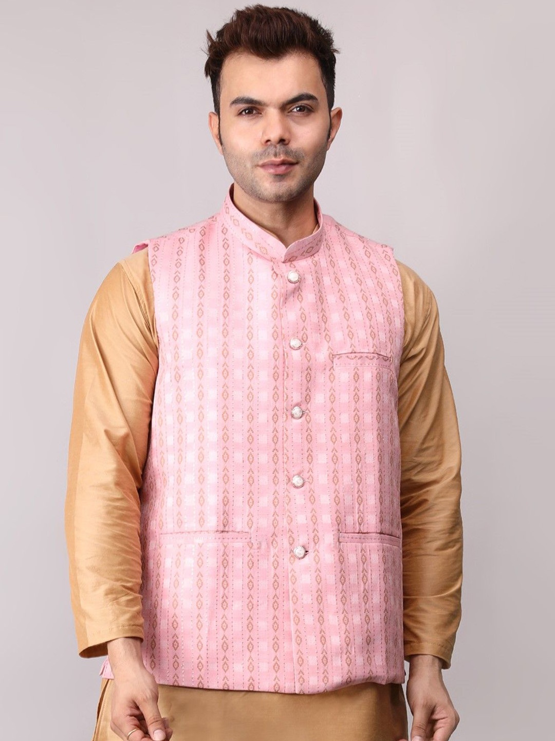 

Voniry Men Embroidered Nehru Jacket, Pink