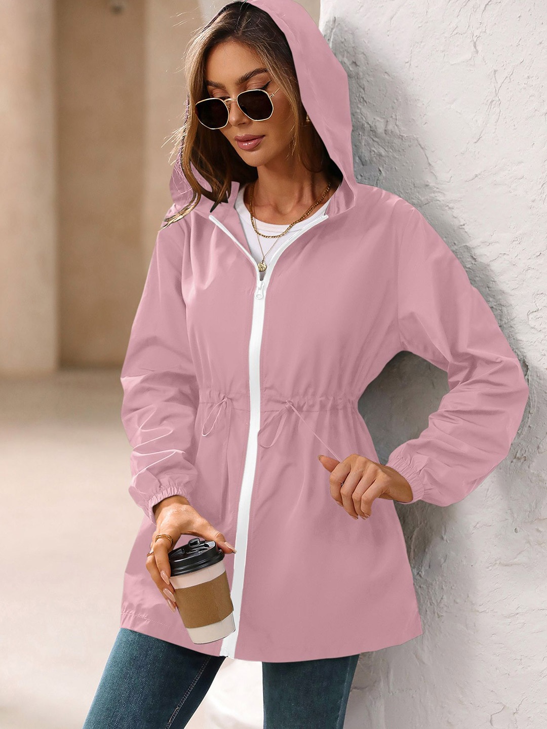 

StyleCast x Revolte Pink Hooded Long Sleeves Shrug