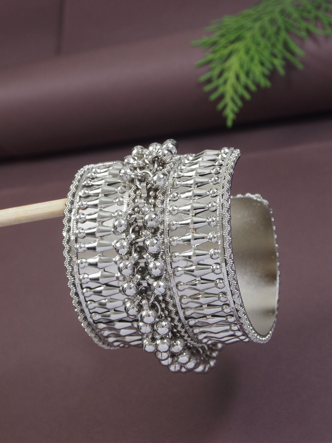 

I Jewels Women Silver Silver Plated Oxidised Cuff Bracelet