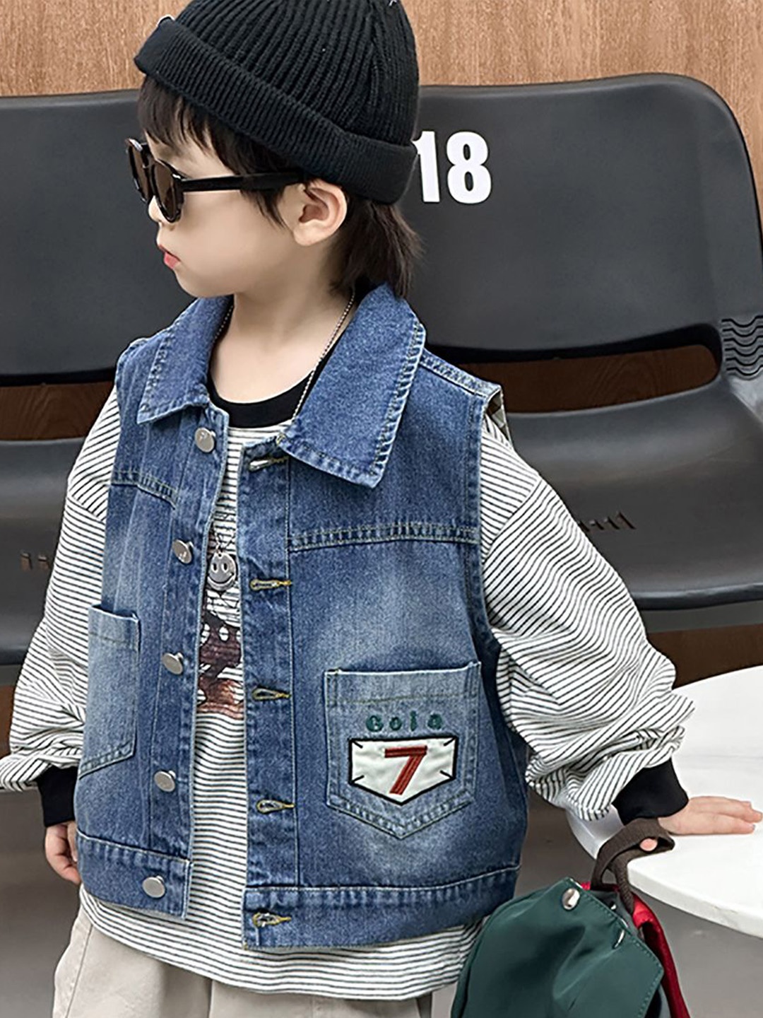 

StyleCast x Revolte Boys Solid Spread Collar Open Front Jacket, Blue
