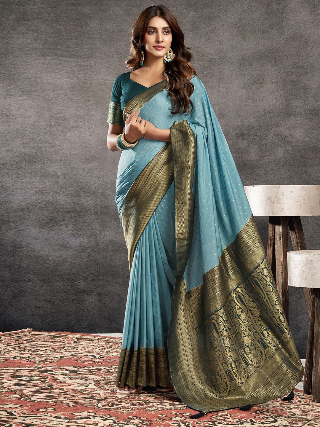 

Satrani Zari Woven Pure Georgette Banarasi Saree, Blue
