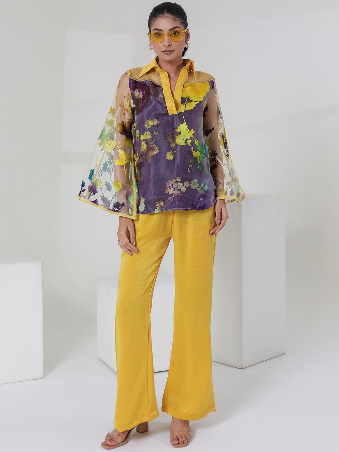 

MQ Marquino Floral Printed Bell Sleeves Top With Trousers, Yellow