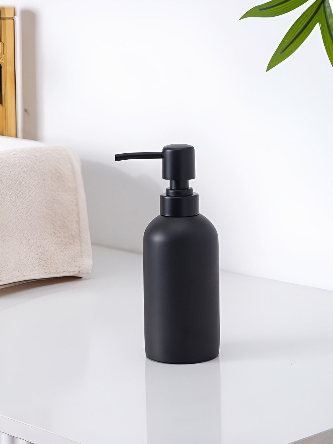 

Pano Black Ceramic Soap Dispenser 300ml