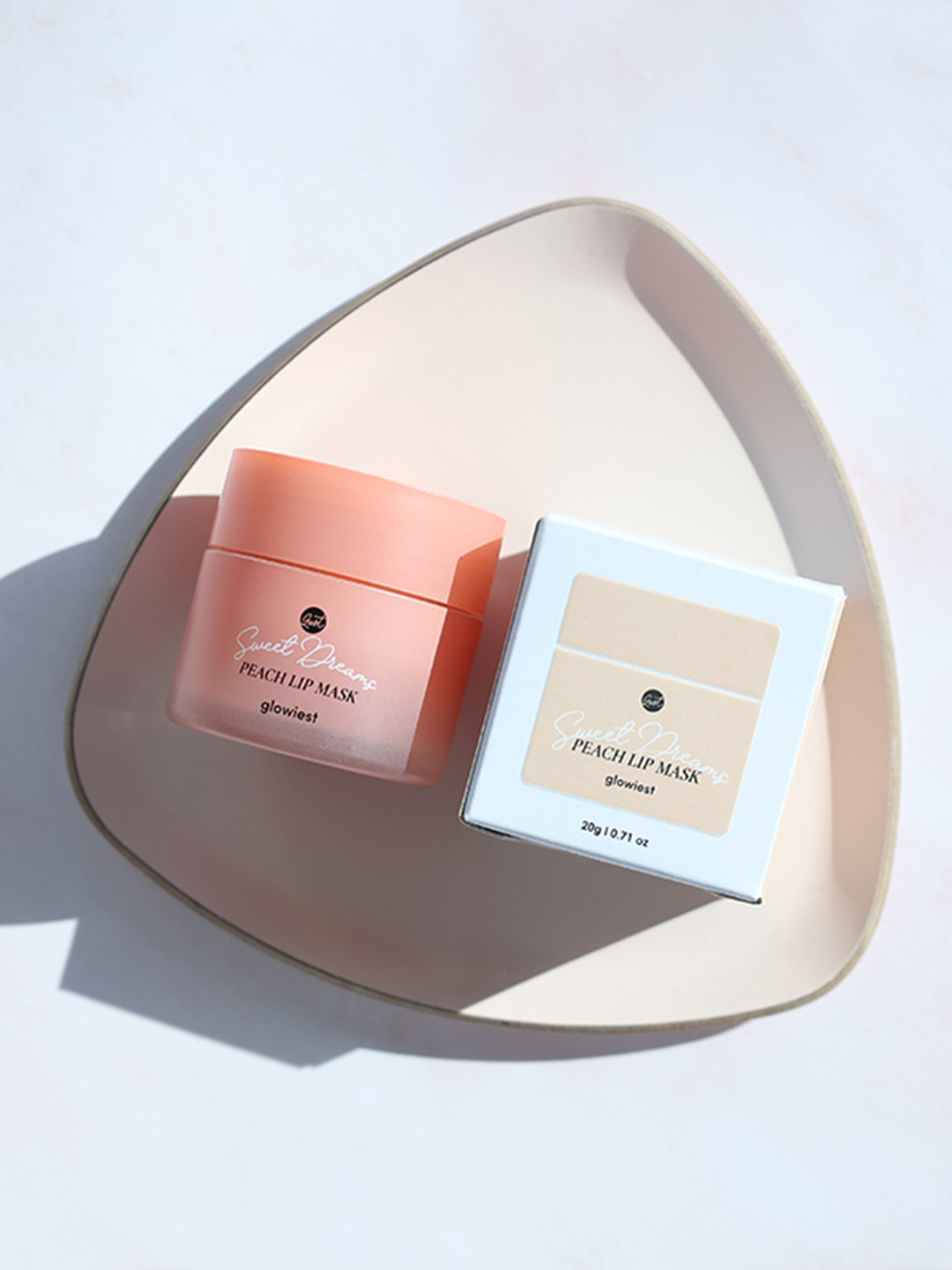 

Glowiest Sweet Dreams Peach Lip Mask-20g