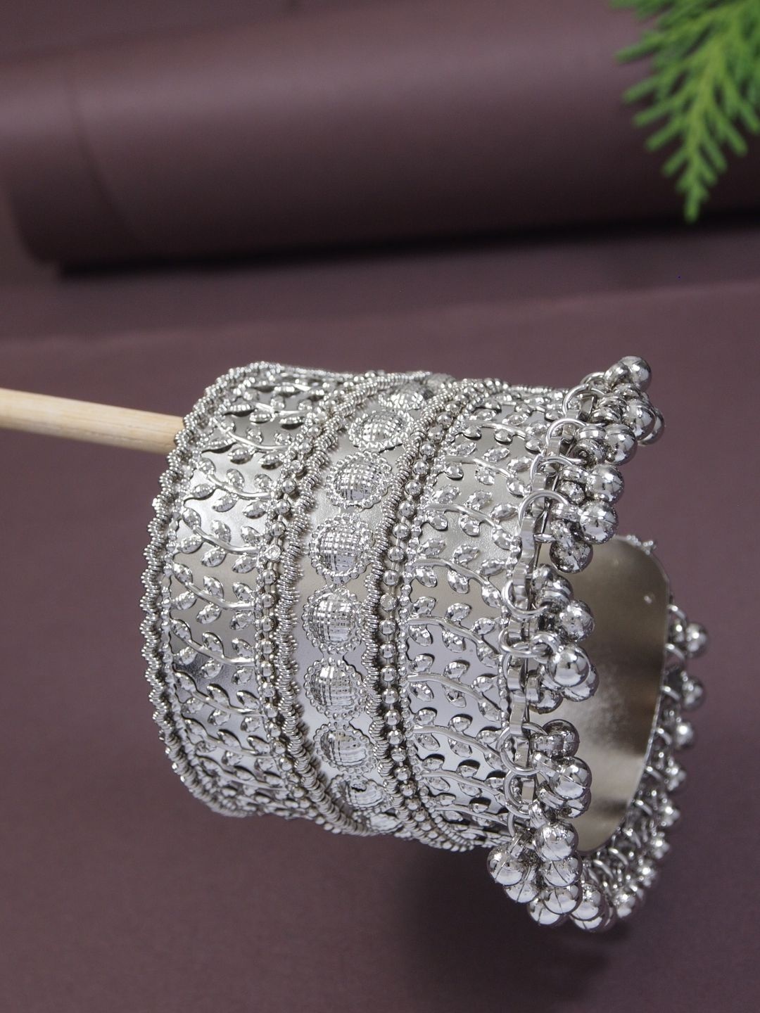 

I Jewels Women Silver Silver Plated Oxidised Cuff Bracelet