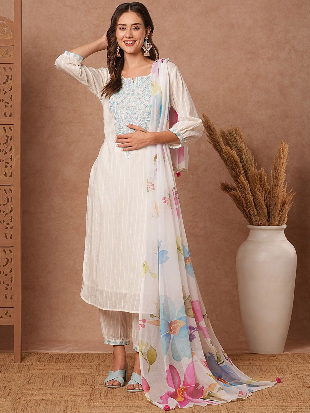 

FASHOR Floral Printed Puffed Sleeves Pure Cotton Straight Kurta with Salwar & Dupatta, White