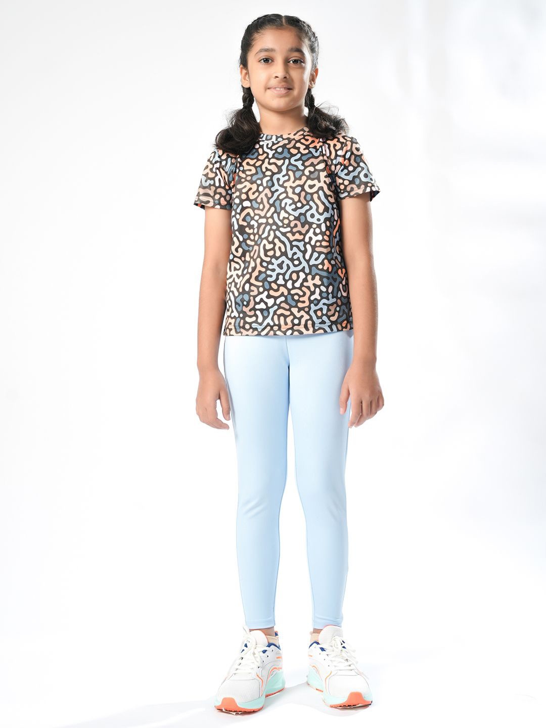 

UMILDO Girls Abstract Printed Round Neck T-shirt with Leggings, Blue