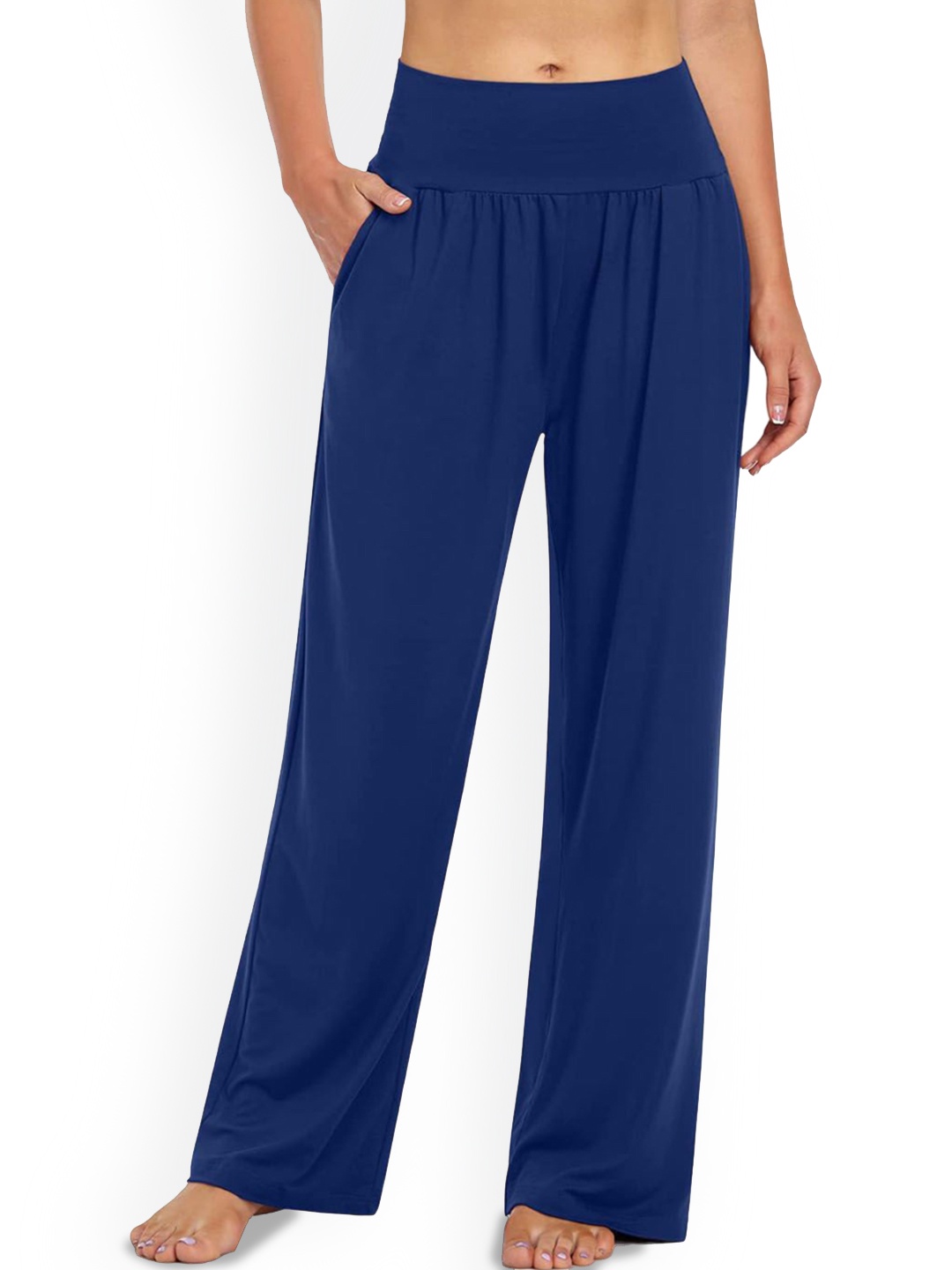 

StyleCast Women Solid Parallel Trousers, Navy blue
