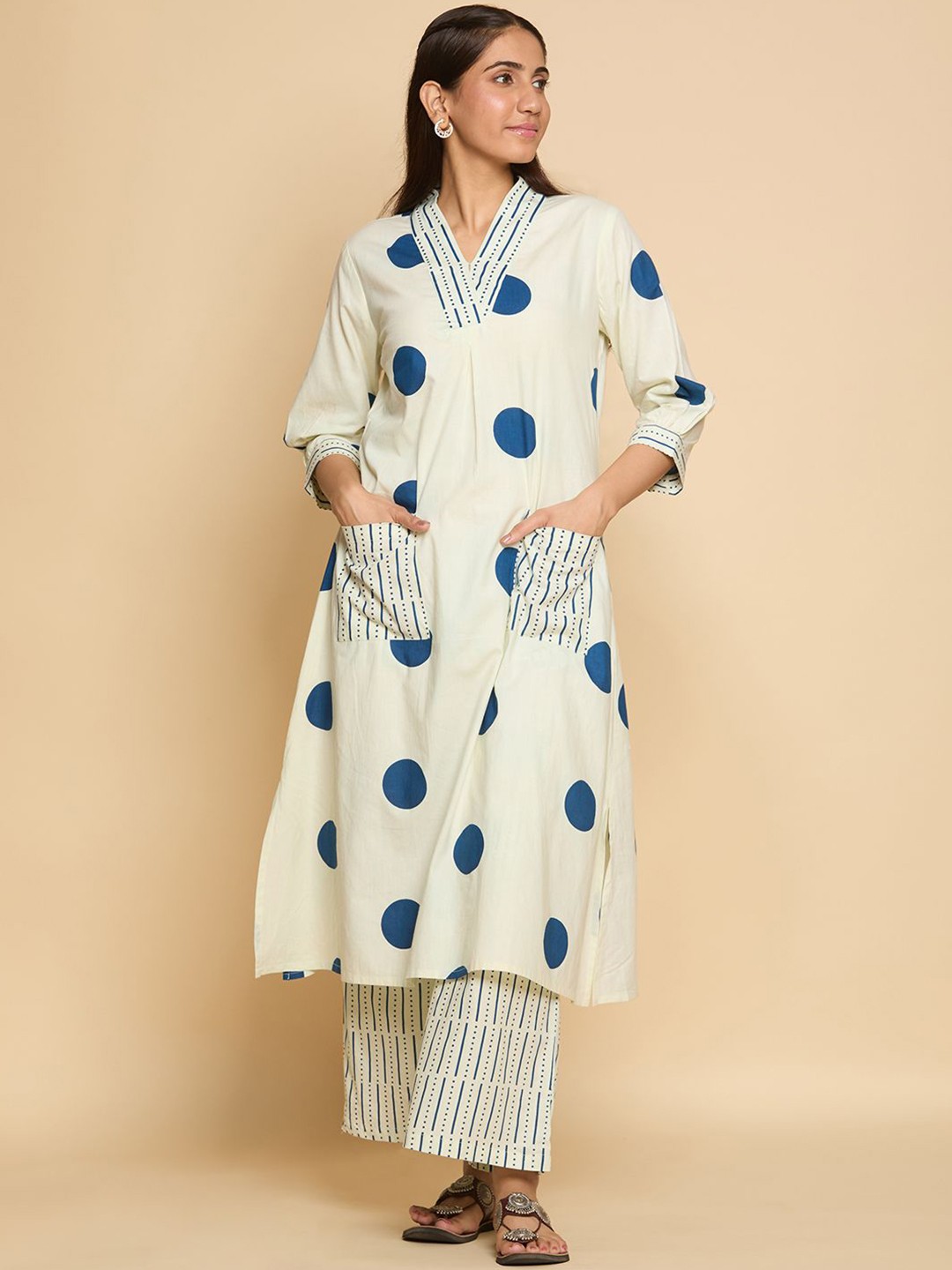 

KRSN FAB Geometric Printed V-Neck Pure Cotton A-Line Kurta with Pyjama, Cream
