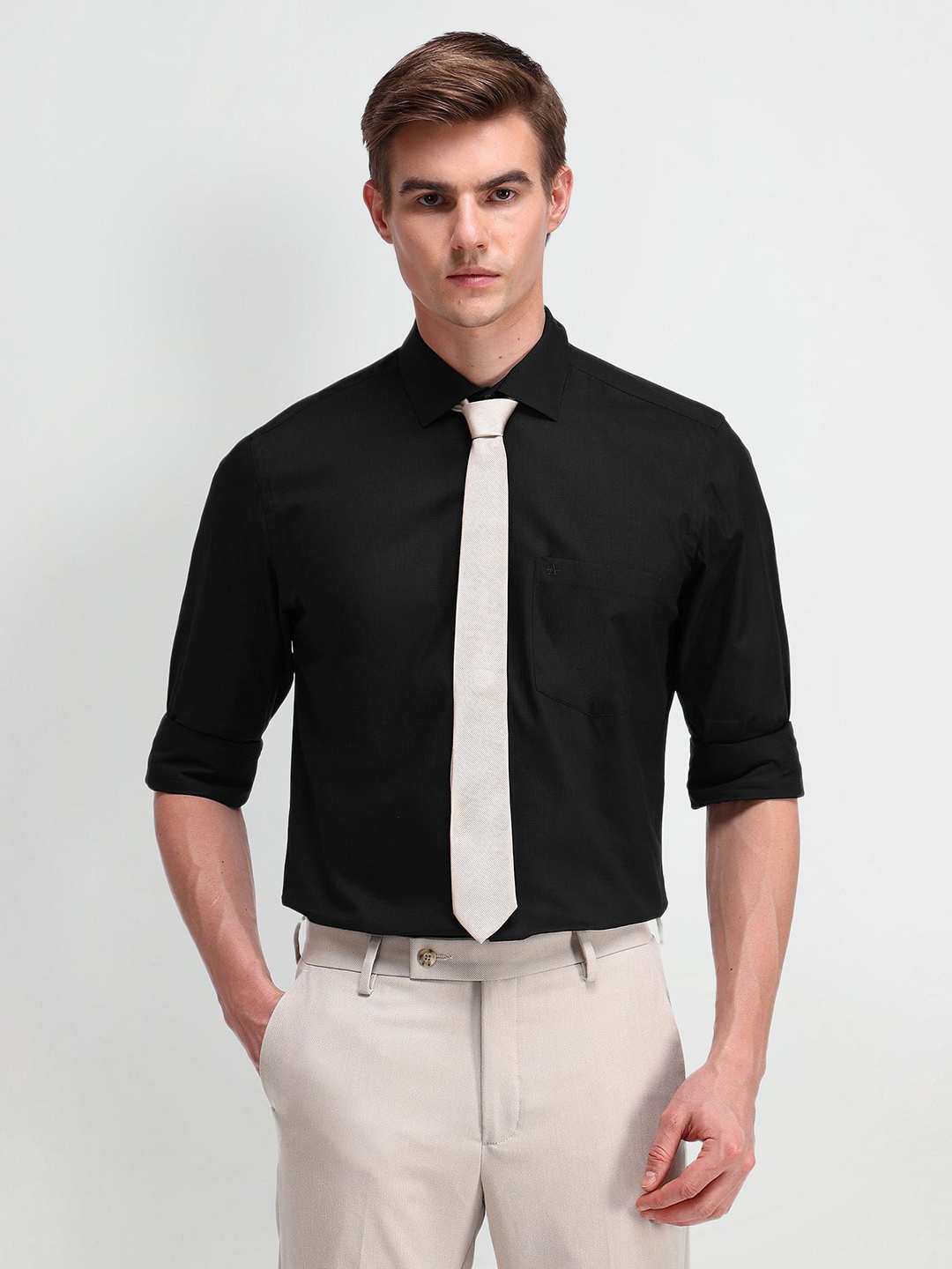 

Arrow Men Classic Spread Collar Solid Cotton Formal Shirt, Black