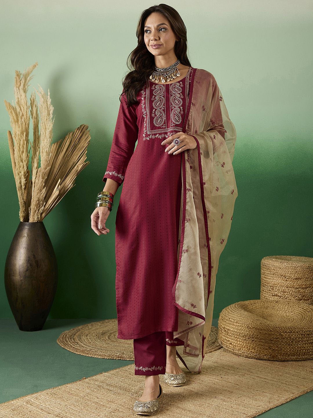 

Sangria Floral Embroidered Thread Work Kurta with Trousers & Dupatta, Maroon