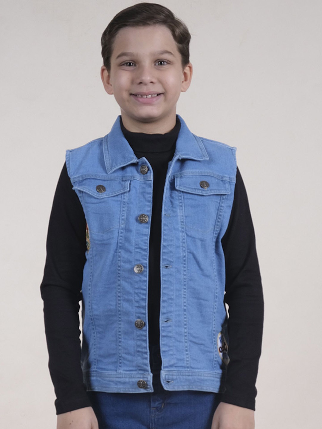 

KiddoPanti Boys Solid Denim Jacket with Patchwork, Blue