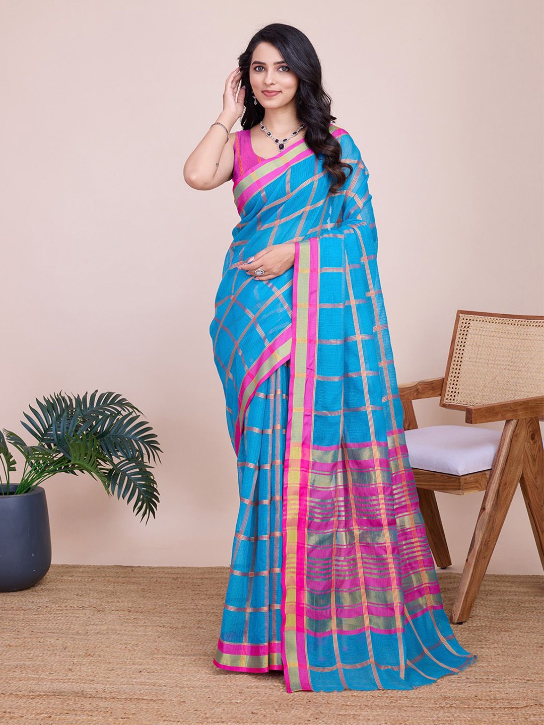 

Nimidiya Checked Zari Kota Saree With Blouse Piece, Blue