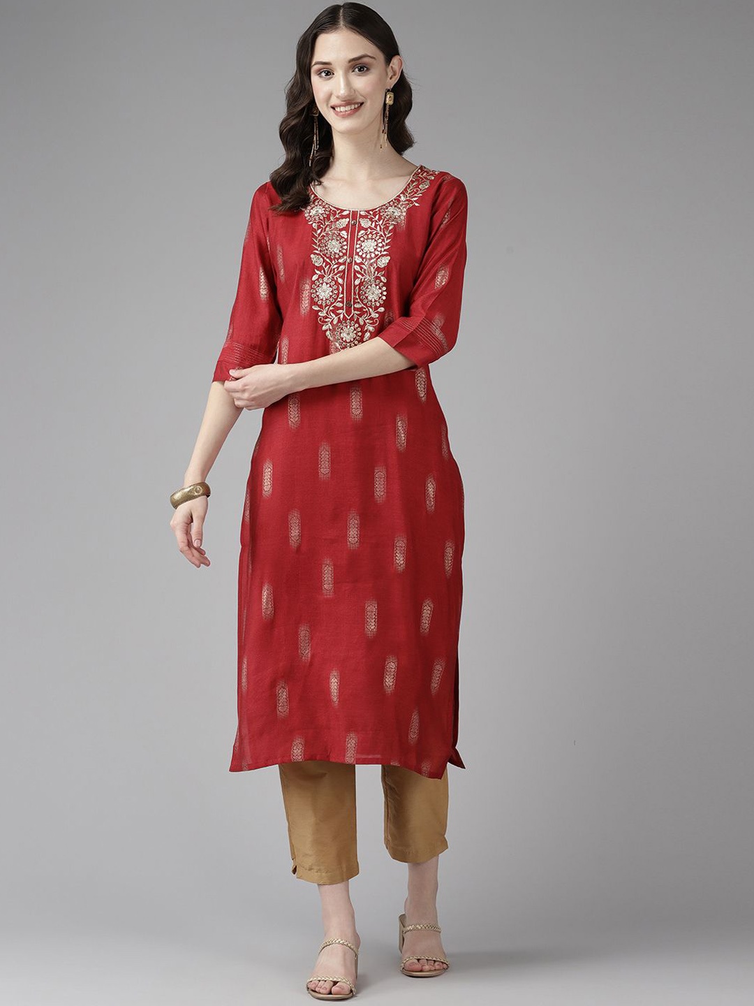 

BAESD Geometric Embroidered Round Neck Thread Work Straight Kurta, Red