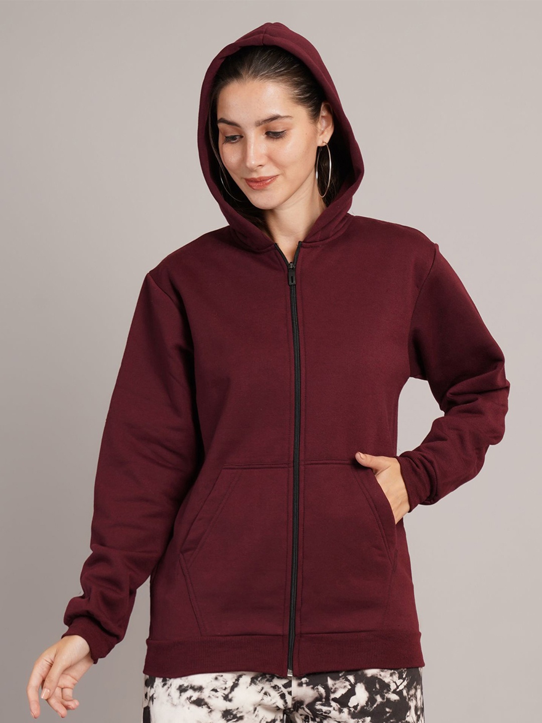 

Kushi Flyer Women Solid Hooded Ribbed Sweatshirt, Maroon