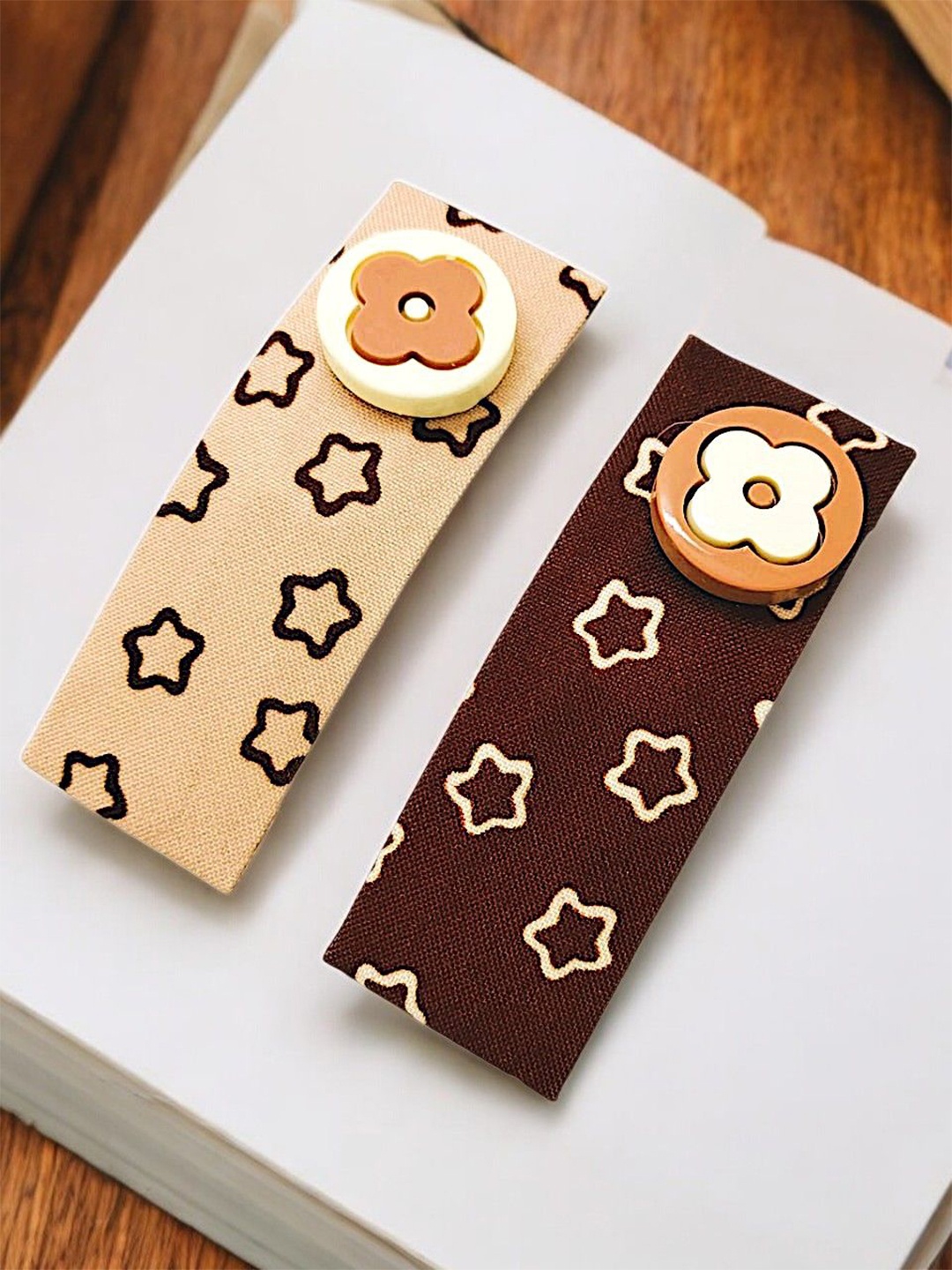 

9blings Girls Set of 2 Galaxy Printed Tic Tac Hair Clips, Brown