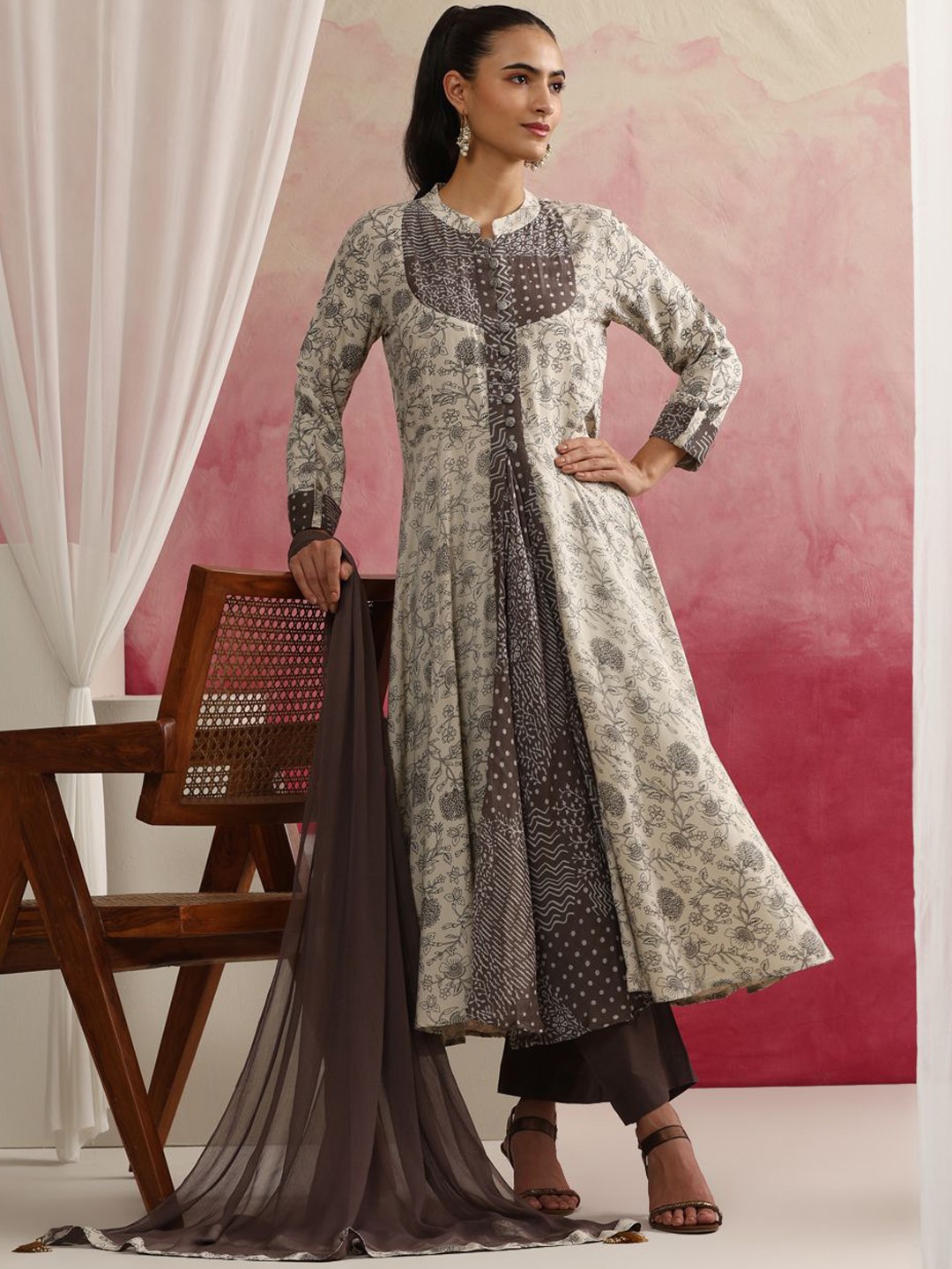 

Khushal K Floral Printed Regular Anarkali Kurta with Palazzos & Dupatta, Cream