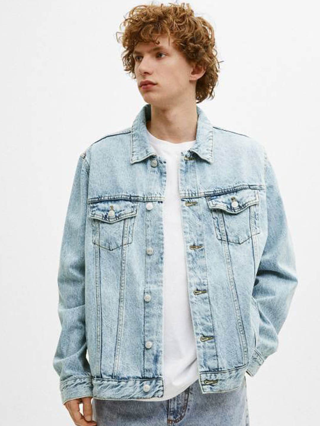 

Kotty Men Solid Spread Collar Denim Jacket, Blue