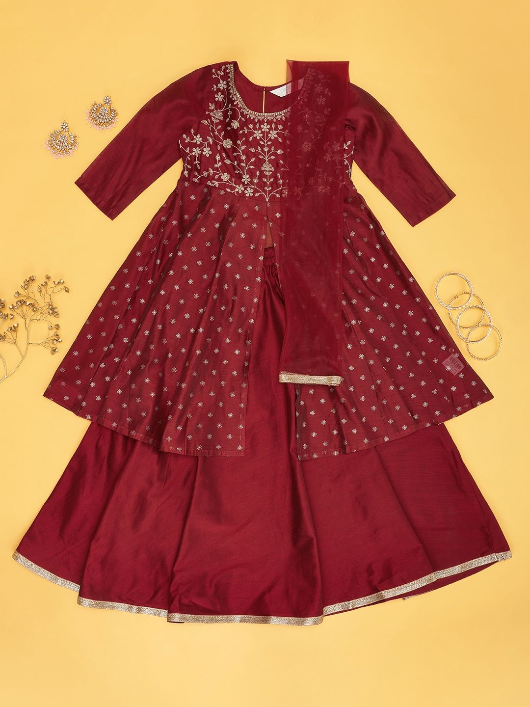 

AKKRITI BY PANTALOONS Girls Floral Printed Zari Embroidered Kurta With Skirt & Dupatta, Red