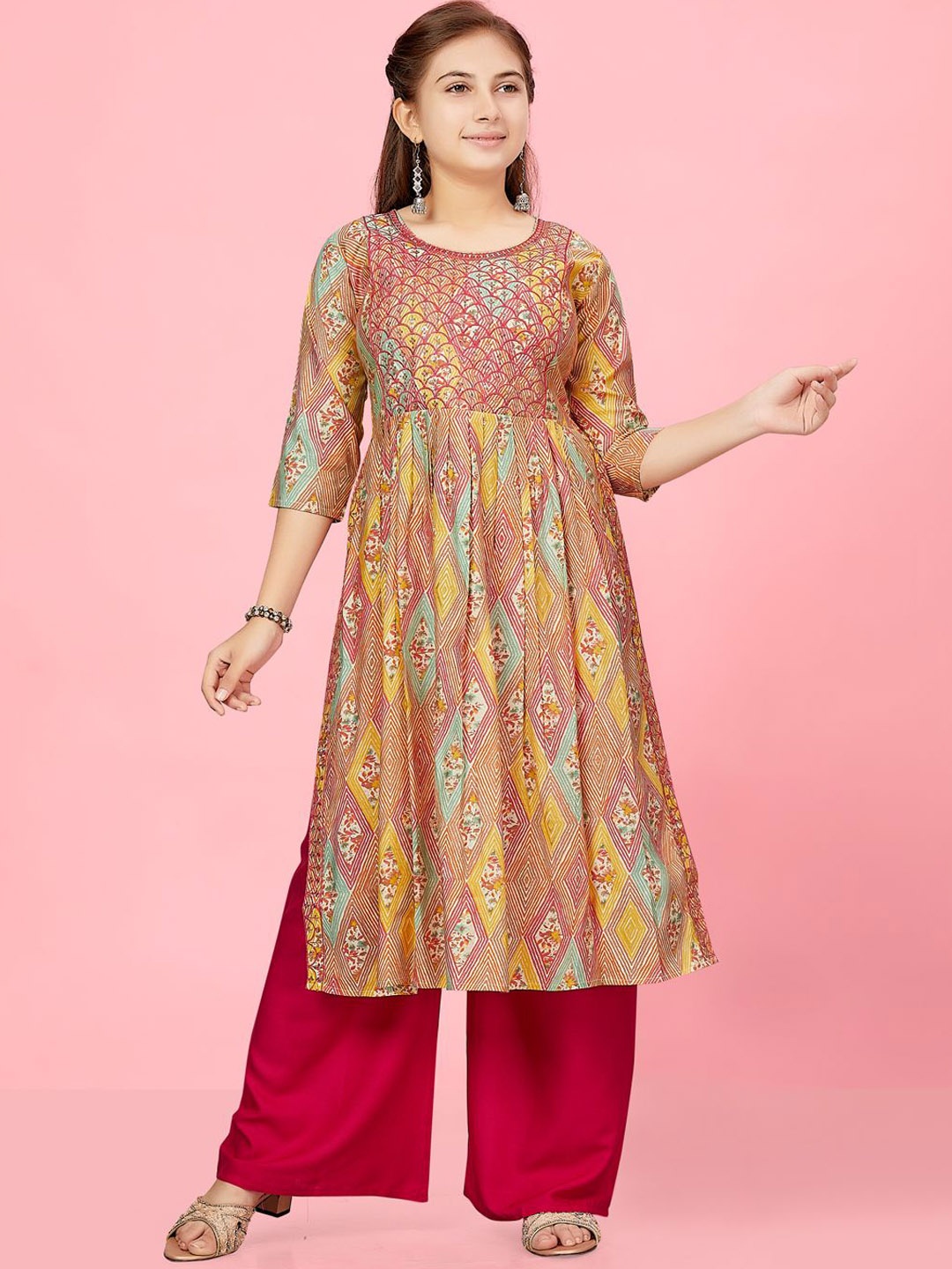 

BAESD Girls Geometric Printed Thread Work Anarkali Kurta, Pink