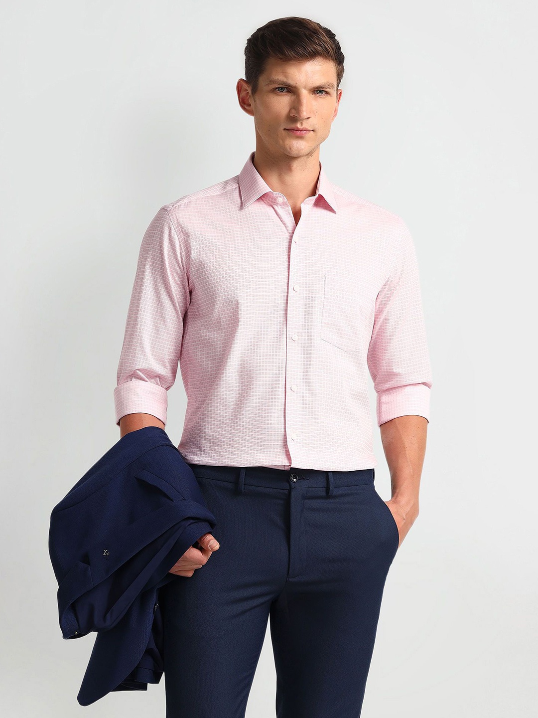 

Arrow Men Modern Spread Collar Solid Cotton Slim Fit Formal Shirt, Pink