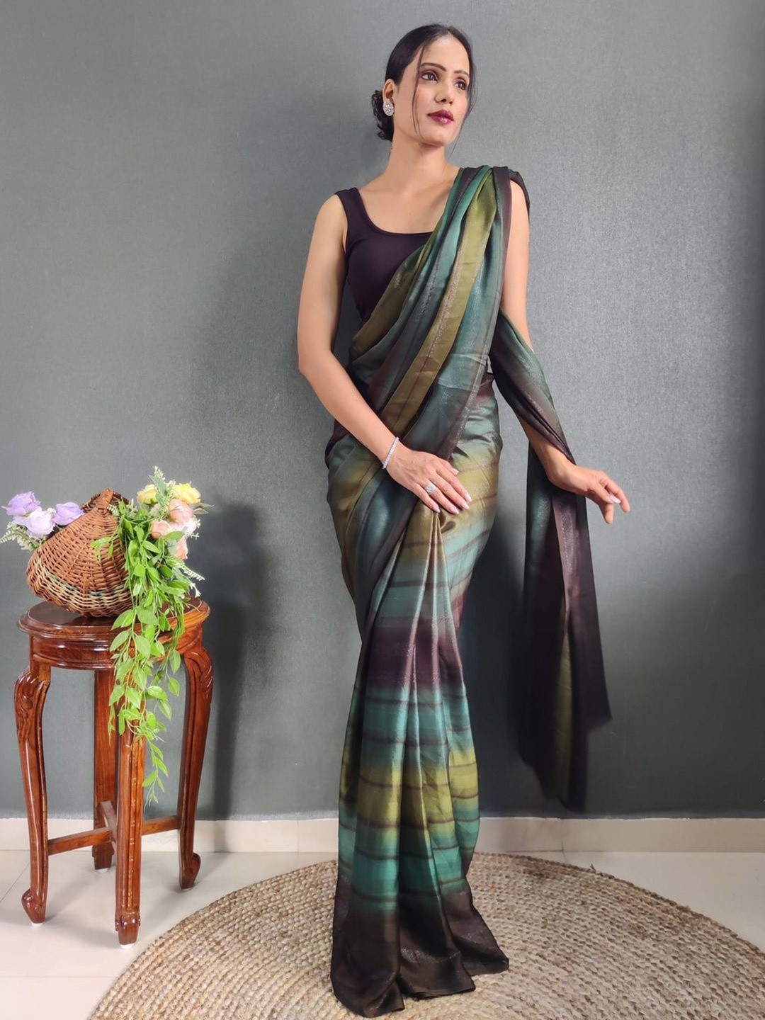

Sidhidata Striped Poly Georgette Ready to Wear Saree, Turquoise blue