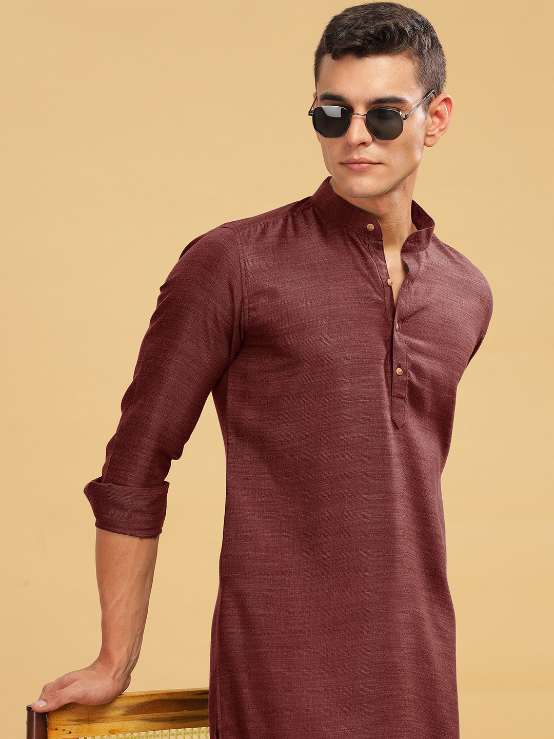

Anouk Maroon Band Collar Linen Cotton Straight Kurta