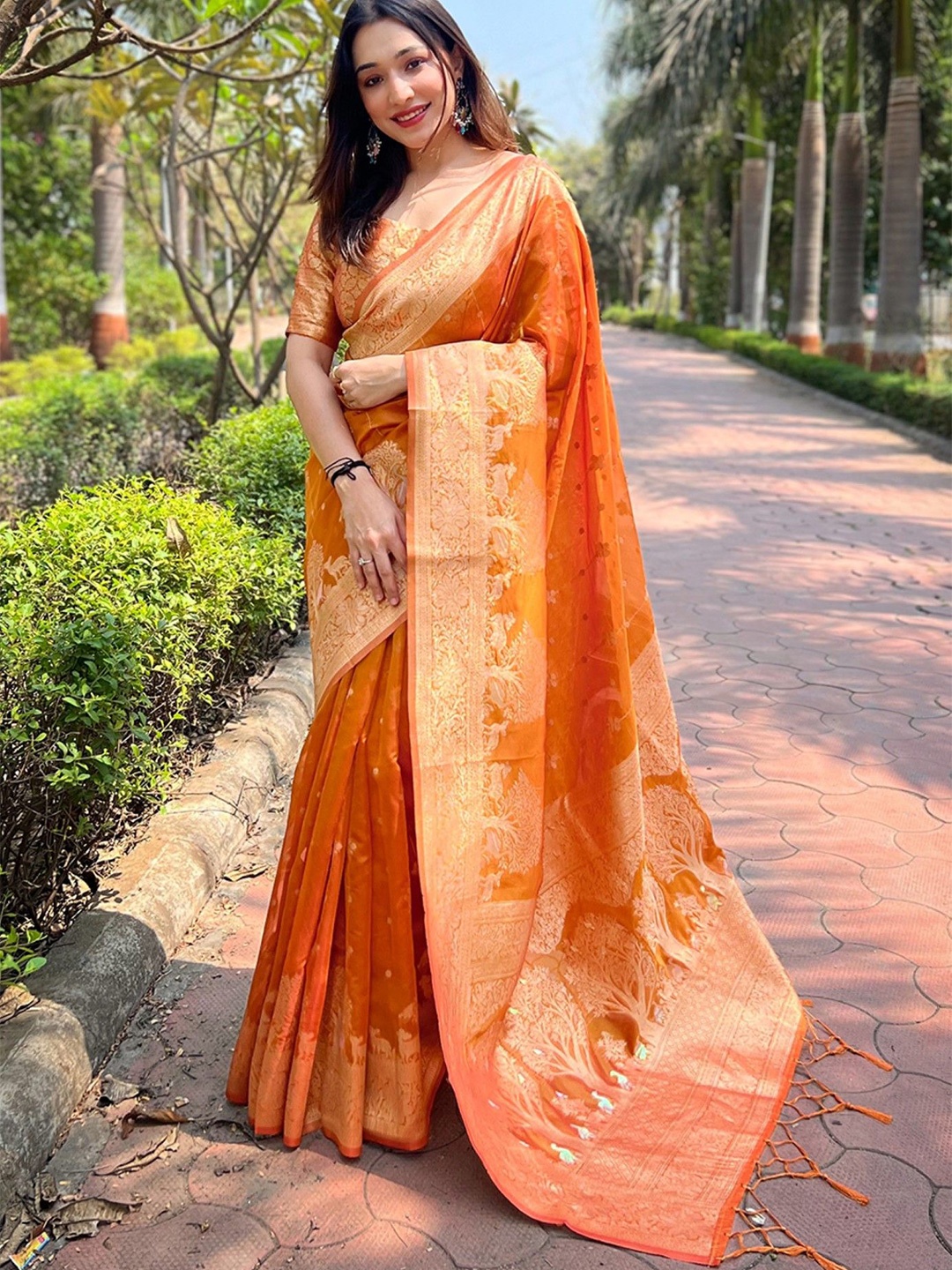 

Mitera Organza Zari Woven Saree, Orange