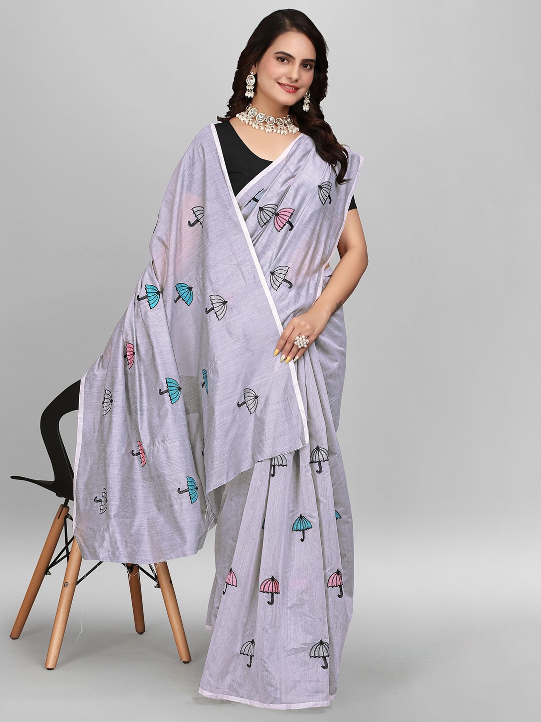

Aika Sequinned Pure Cotton Embroidered Saree, Violet
