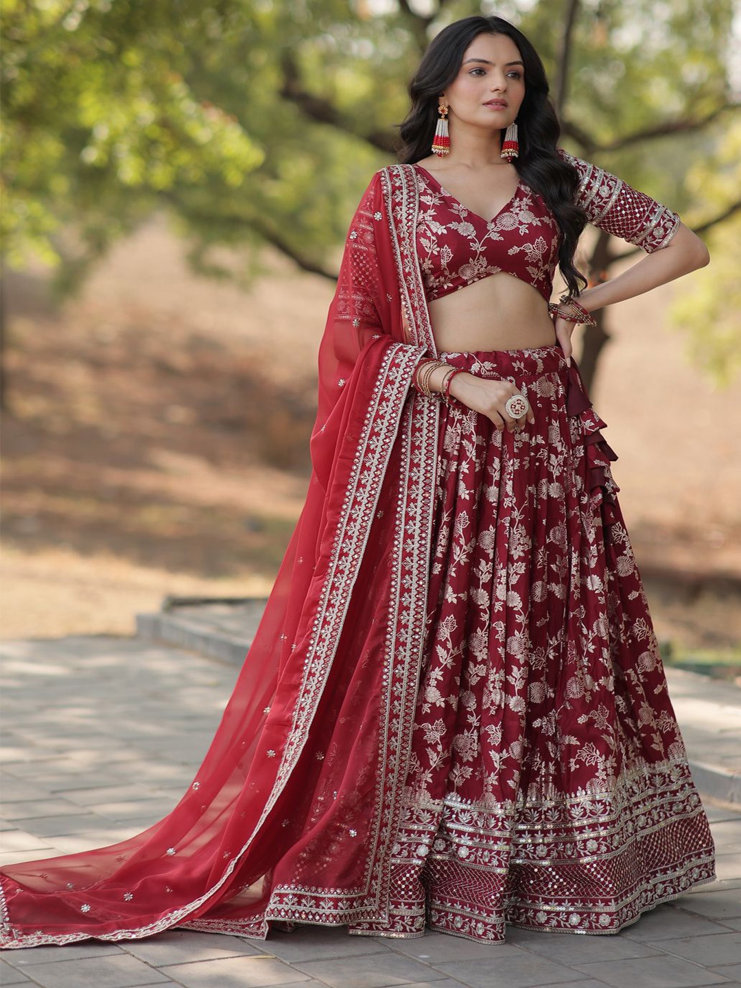 

KALINI Printed Sequinned Ready to Wear Lehenga & Unstitched Blouse With Dupatta, Maroon