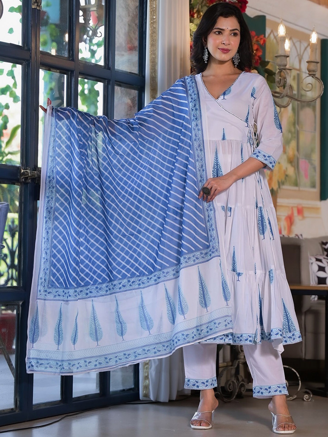 

The Kapas Floral Printed Pure Cotton Anarkali Kurta with Trousers & With Dupatta, White