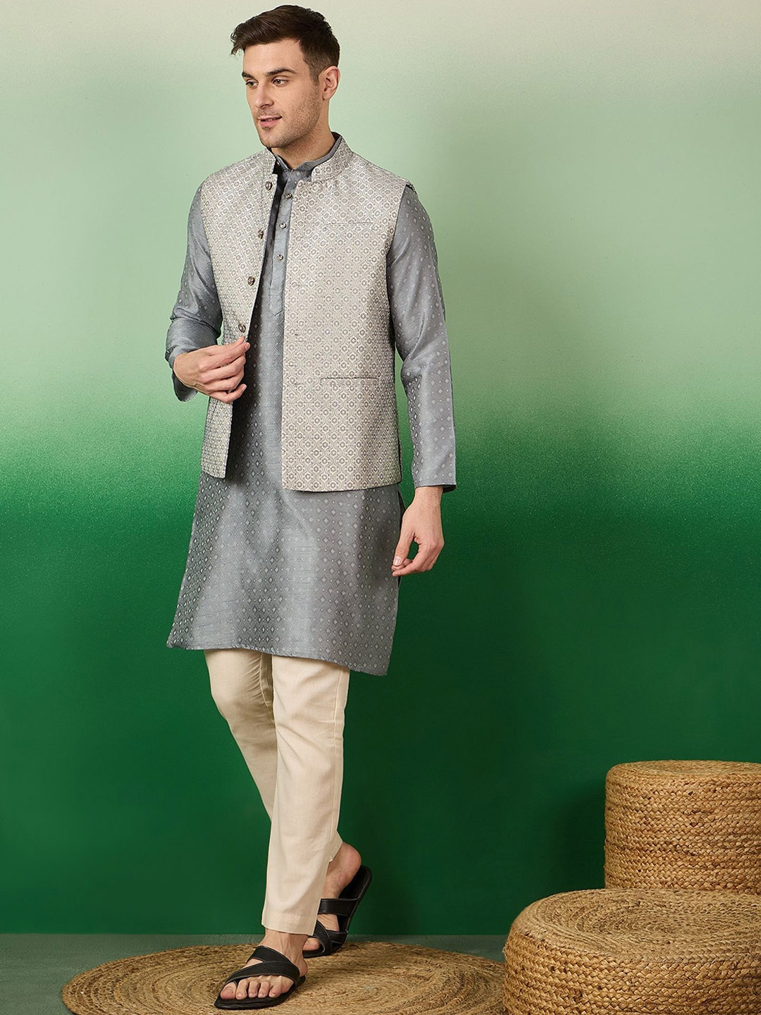 

Sangria Geometric Woven Design Mandarin Collar Kurta & Pyjama With Nehru Jacket, Grey