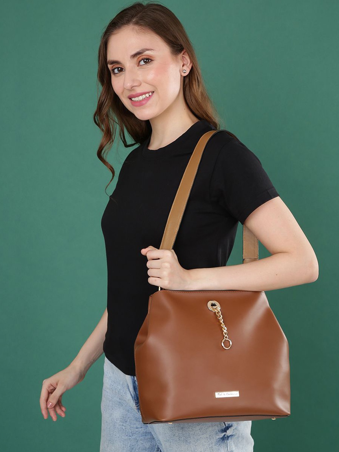 

Mast & Harbour Swagger Shoulder Bag, Tan