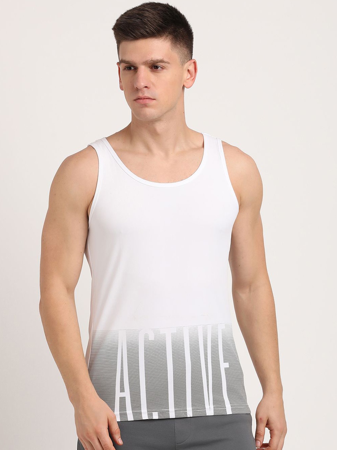 

Turtle Printed Slim Fit Tank Vests OETS-38918-1001-H-TANK, White