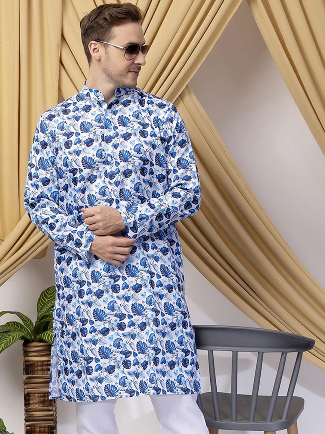 

Hangup Floral Printed Mandarin Collar Straight Kurta with Pyjamas, Blue