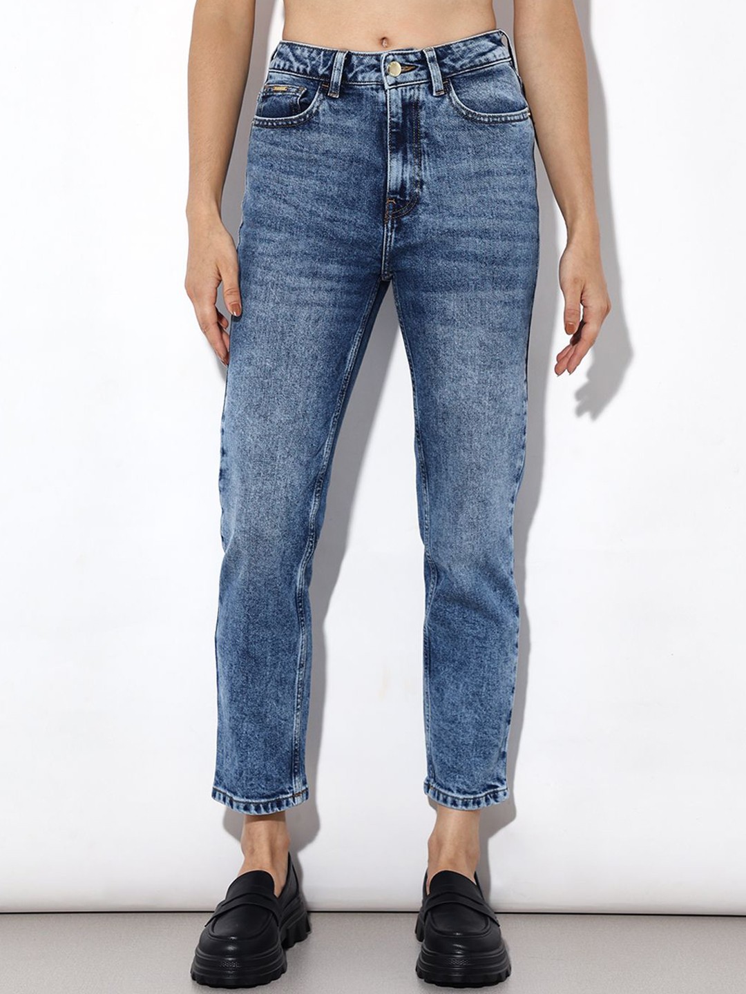 

ONLY Women Straight Fit High-Rise Heavy Fade Acid Wash Stretchable Jeans, Blue