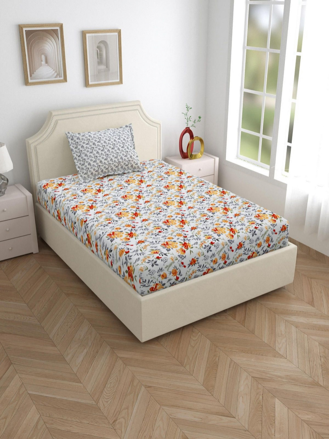 

Salona Bichona Orange Floral Printed 180 TC Cotton Single Bedsheet with 1 Pillow Covers