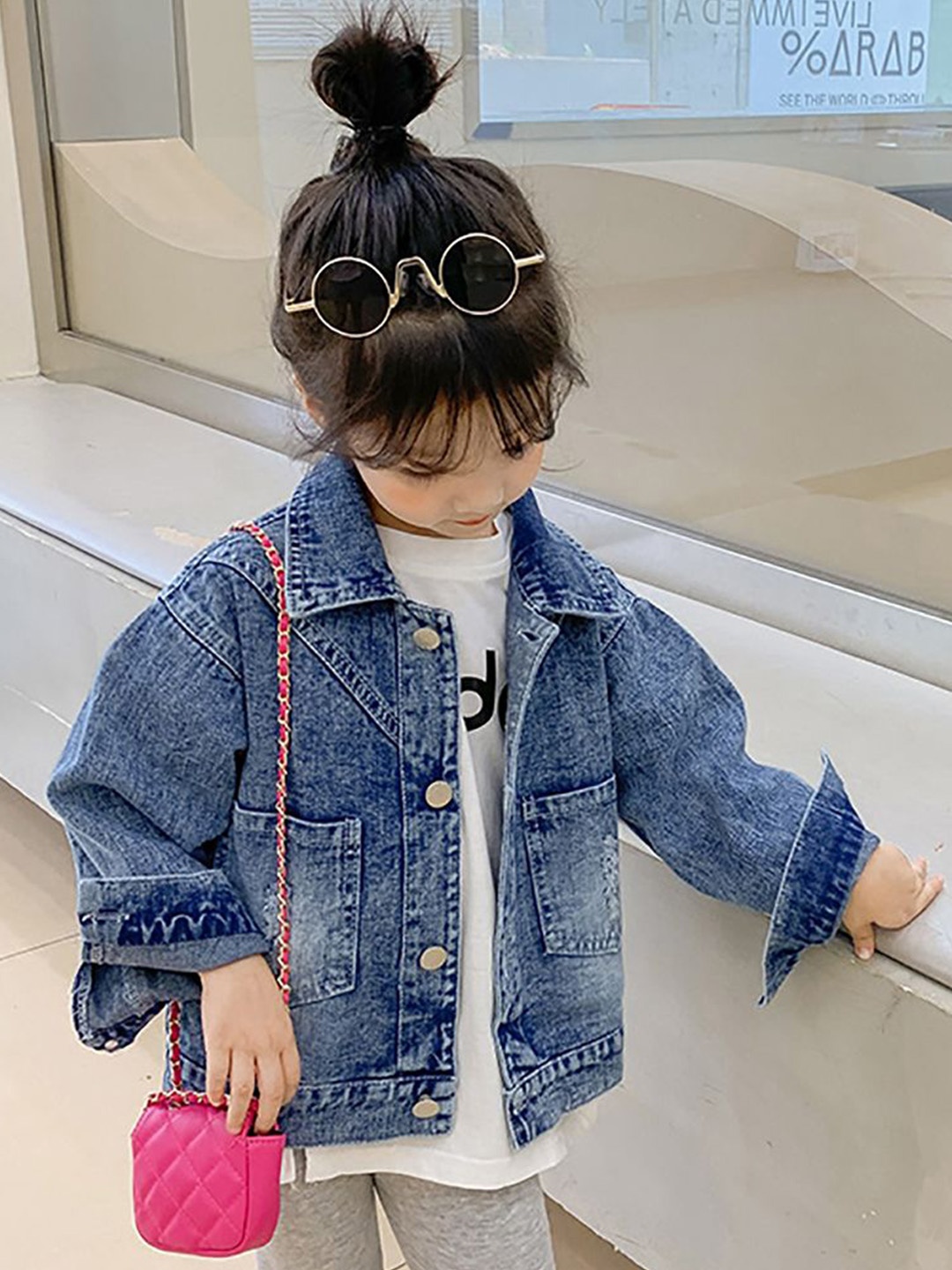 

StyleCast x Revolte Girls Graphic Printed Spread Collar Open Front Jacket, Blue
