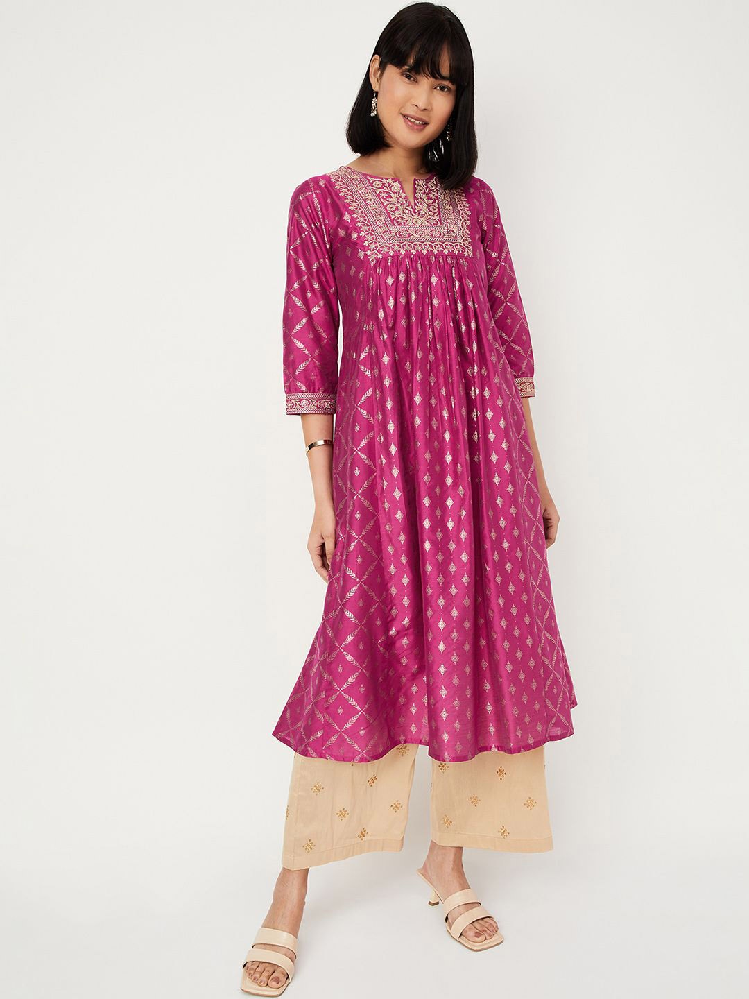

Max x Kalki Women Foil Printed Kalidar Kurta, Pink