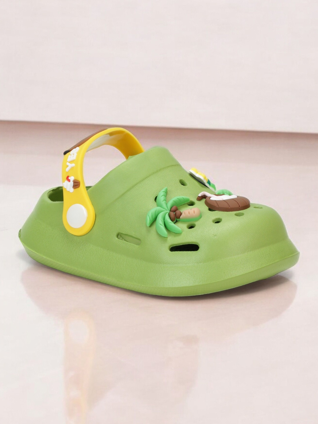 

Lil Lollipop Kids Plants Applique Anti-Slip Rubber Clogs, Green