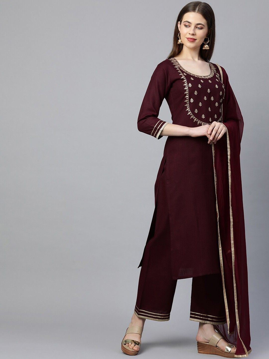 

GoSriKi Floral Embroidered Round Neck Zari Straight Kurta With Palazzos & Dupatta, Maroon
