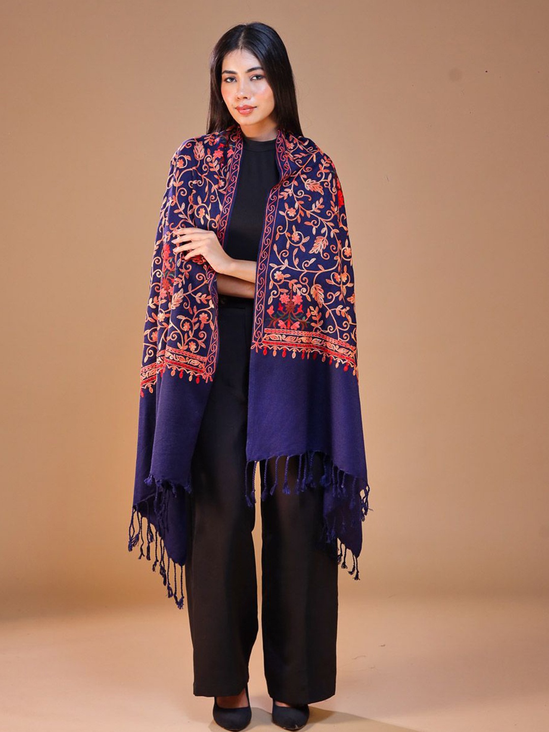 

SWI Stylish Women Ethnic Motifs Embroidered Woolen Stole, Navy blue