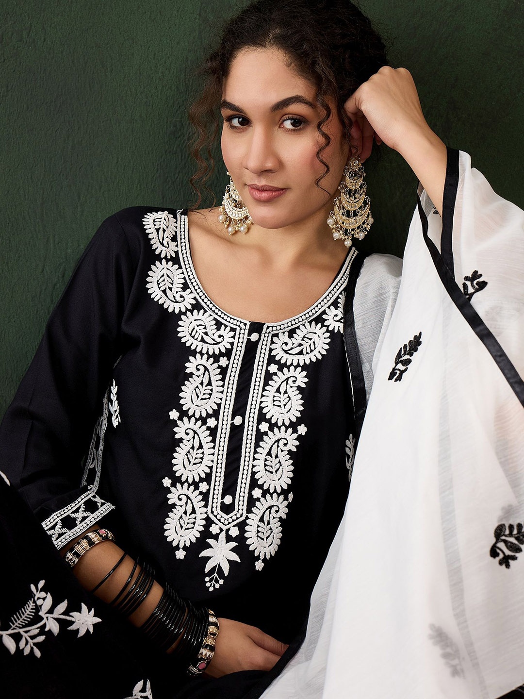 

Sangria Floral Embroidered Thread Work Pure Cotton Kurta with Trousers & Dupatta, Black