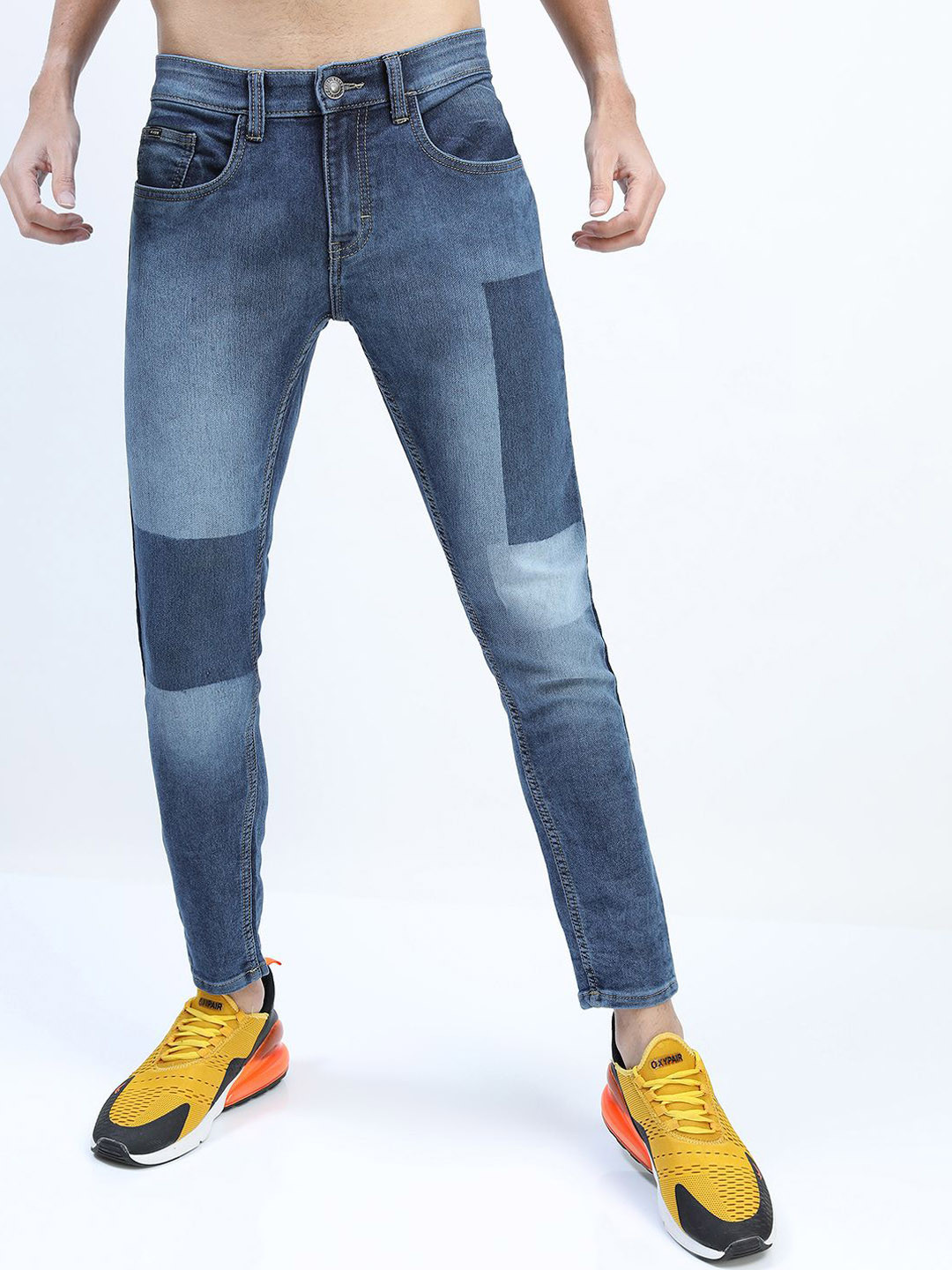 

HIGHLANDER Men Tapered Fit Light Fade Stretchable Jeans, Blue