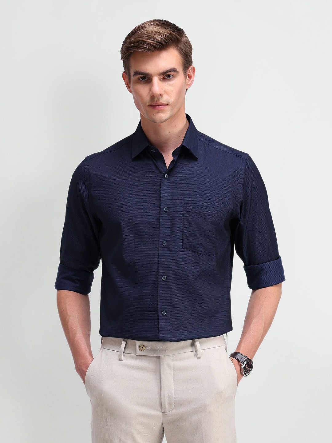 

Arrow Men Classic Spread Collar Solid Cotton Formal Shirt, Navy blue