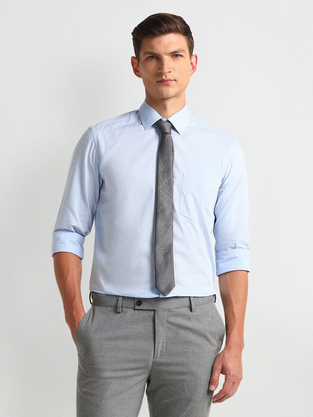 

Arrow Men Modern Spread Collar Checked Cotton Slim Fit Formal Shirt, Blue