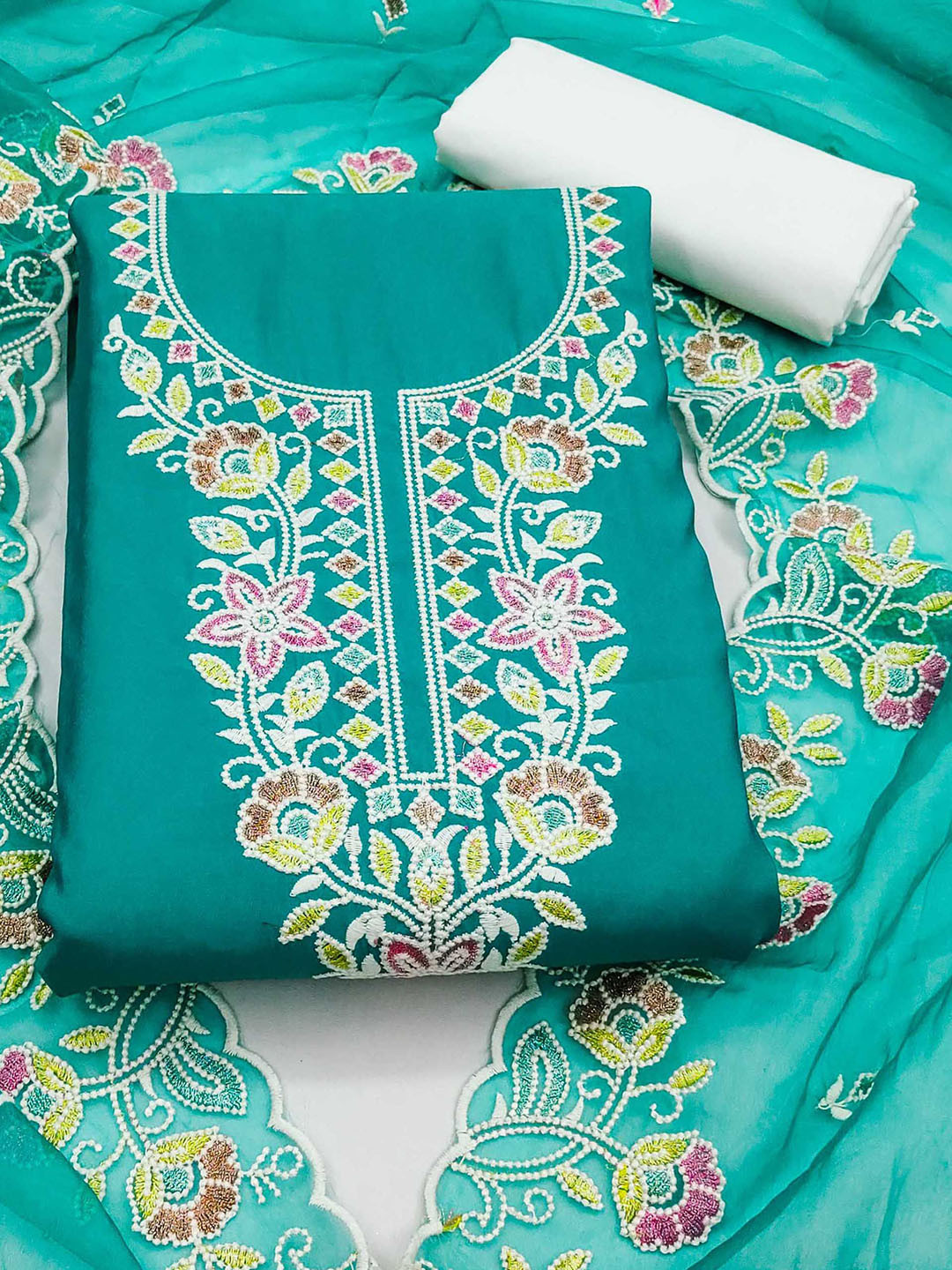 

Ishin Green & Pink Floral Embroidered Unstitched Dress Material, Teal